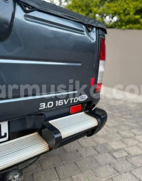 Big with watermark nissan hardbody matabeleland south beitbridge 24650