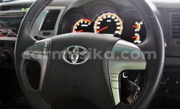 Buy Used Toyota Hilux White Car in Beitbridge in Matabeleland South Buy Used Toyota Hilux White Car in Beitbridge in Matabeleland South