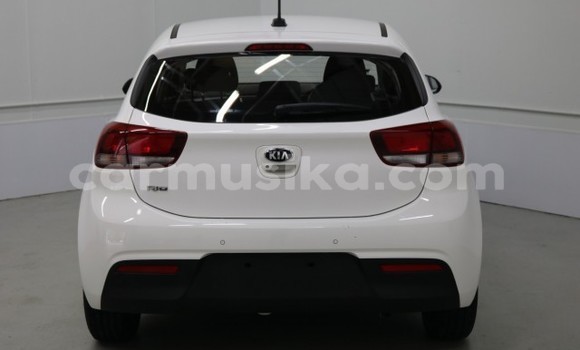 Buy Used Kia Rio White Car in Harare in Harare Buy Used Kia Rio White Car in Harare in Harare