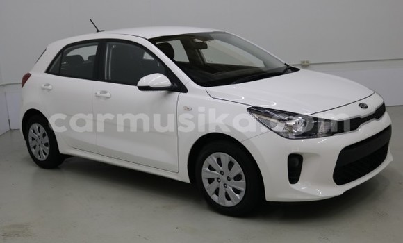 Buy Used Kia Rio White Car in Harare in Harare Buy Used Kia Rio White Car in Harare in Harare