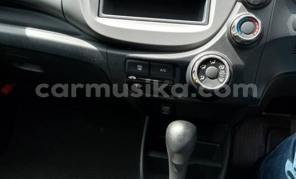 Buy Import Honda Fit White Car in Beitbridge in Matabeleland South Buy Import Honda Fit White Car in Beitbridge in Matabeleland South