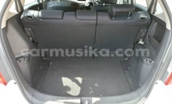 Buy Import Honda Fit White Car in Beitbridge in Matabeleland South Buy Import Honda Fit White Car in Beitbridge in Matabeleland South