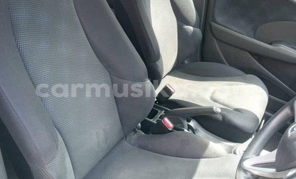 Buy Import Honda Fit White Car in Beitbridge in Matabeleland South Buy Import Honda Fit White Car in Beitbridge in Matabeleland South