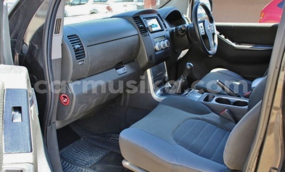 Buy Used Nissan Navara Black Car in Beitbridge in Matabeleland South Buy Used Nissan Navara Black Car in Beitbridge in Matabeleland South