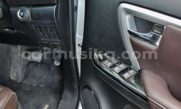 Buy Used Toyota Fortuner Silver Car in Beitbridge in Matabeleland South Buy Used Toyota Fortuner Silver Car in Beitbridge in Matabeleland South
