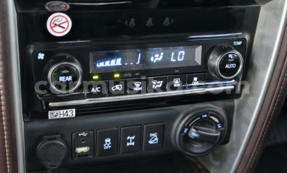 Buy Used Toyota Fortuner Silver Car in Beitbridge in Matabeleland South Buy Used Toyota Fortuner Silver Car in Beitbridge in Matabeleland South