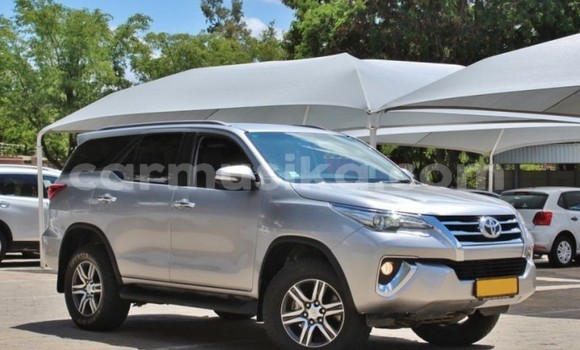 Buy Used Toyota Fortuner Silver Car in Beitbridge in Matabeleland South Buy Used Toyota Fortuner Silver Car in Beitbridge in Matabeleland South