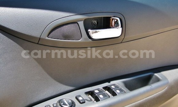 Buy Used Hyundai i20 White Car in Beitbridge in Matabeleland South Buy Used Hyundai i20 White Car in Beitbridge in Matabeleland South