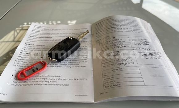 Acheter Occasion Voiture Hyundai H1 Blanc à Beitbridge, Matabeleland South Acheter Occasion Voiture Hyundai H1 Blanc à Beitbridge, Matabeleland South