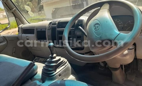 Tenga Tsaru Toyota Dyna Chena Rori in Beitbridge in Matabeleland South Tenga Tsaru Toyota Dyna Chena Rori in Beitbridge in Matabeleland South