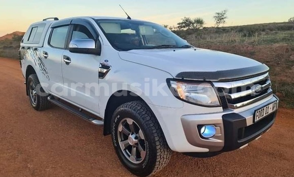 Nunua Ilio tumika Ford Ranger Nyeupe Gari ndani ya Beitbridge nchini Matabeleland Kusini