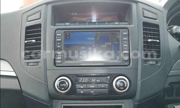 Acheter Occasion Voiture Mitsubishi Pajero Gris à Beitbridge, Matabeleland South Acheter Occasion Voiture Mitsubishi Pajero Gris à Beitbridge, Matabeleland South