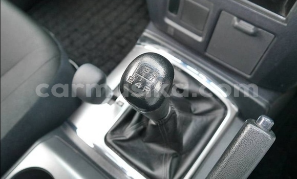 Acheter Occasion Voiture Mitsubishi Pajero Gris à Beitbridge, Matabeleland South Acheter Occasion Voiture Mitsubishi Pajero Gris à Beitbridge, Matabeleland South