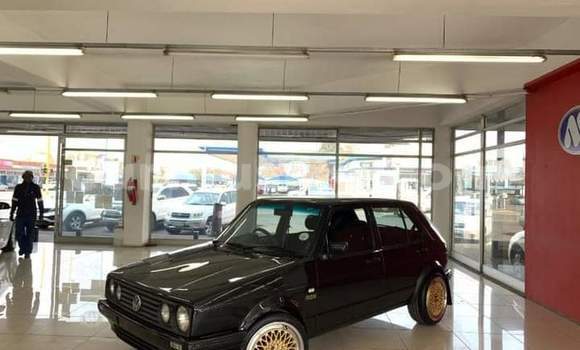 Acheter Occasion Voiture Volkswagen Golf Beige à Beitbridge, Matabeleland South Acheter Occasion Voiture Volkswagen Golf Beige à Beitbridge, Matabeleland South