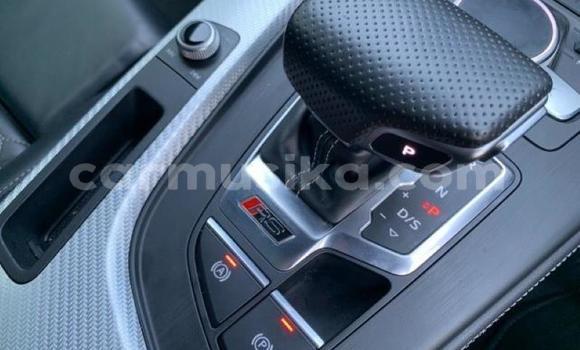 Acheter Occasion Voiture Audi RS5 Vert à Marondera, Mashonaland East Acheter Occasion Voiture Audi RS5 Vert à Marondera, Mashonaland East