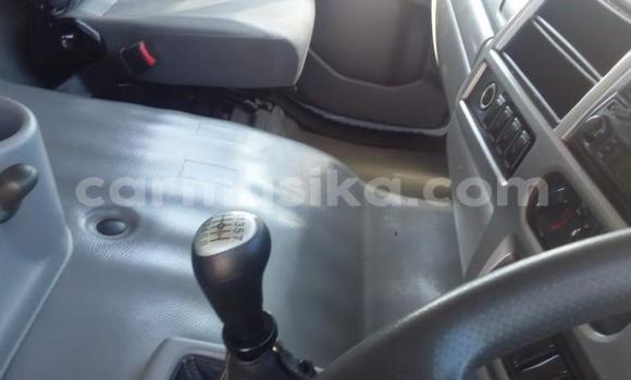 Acheter Occasion Utilitaire Nissan UD Blanc à Harare, Harare Acheter Occasion Utilitaire Nissan UD Blanc à Harare, Harare