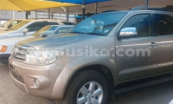 Acheter Occasion Voiture Toyota Fortuner Marron à Bulawayo, Bulawayo Acheter Occasion Voiture Toyota Fortuner Marron à Bulawayo, Bulawayo