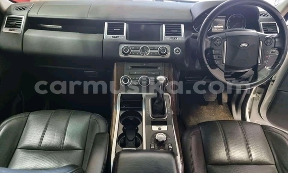 Acheter Occasion Voiture Range Rover Range Rover Blanc à Borrowdale, Harare Acheter Occasion Voiture Range Rover Range Rover Blanc à Borrowdale, Harare