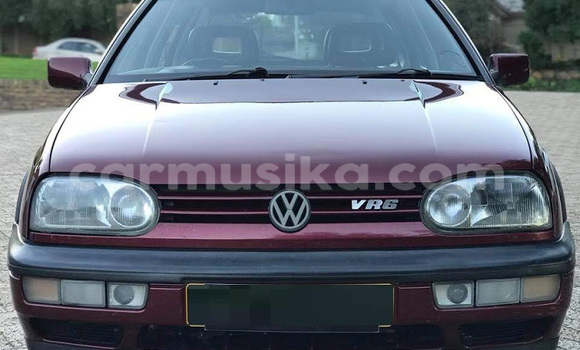 Tenga Tsaru Volkswagen Golf Tsvuku Mota in Beitbridge in Matabeleland South Tenga Tsaru Volkswagen Golf Tsvuku Mota in Beitbridge in Matabeleland South