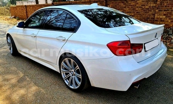 Buy Used BMW 321 White Car in Harare in Harare Buy Used BMW 321 White Car in Harare in Harare