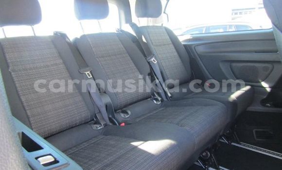Acheter Occasion Voiture Mercedes‒Benz Vito Blanc à Borrowdale, Harare Acheter Occasion Voiture Mercedes‒Benz Vito Blanc à Borrowdale, Harare