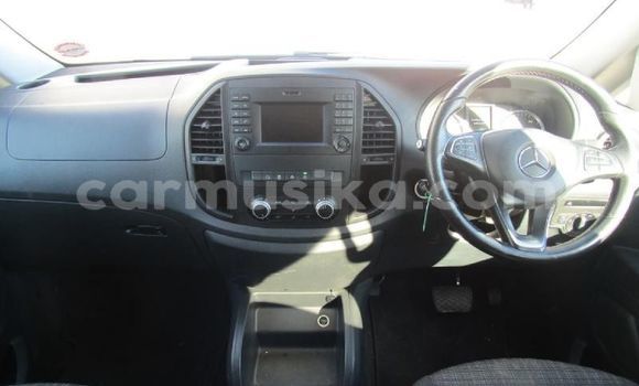 Acheter Occasion Voiture Mercedes‒Benz Vito Blanc à Borrowdale, Harare Acheter Occasion Voiture Mercedes‒Benz Vito Blanc à Borrowdale, Harare