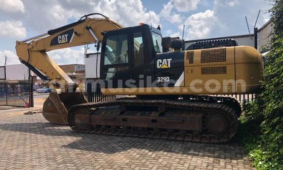 Buy Used Caterpillar 120 Other Truck in Beitbridge in Matabeleland South