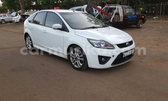 Acheter Occasion Voiture Ford Focus RS Blanc à Harare, Harare