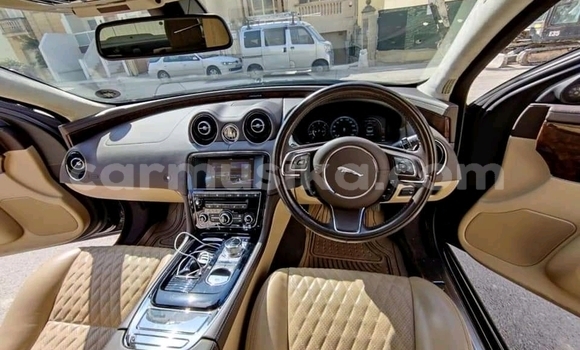 Buy Used Jaguar XJ Black Car in Beitbridge in Matabeleland South Buy Used Jaguar XJ Black Car in Beitbridge in Matabeleland South