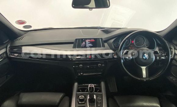 Acheter Occasion Voiture BMW X5 M Blanc à Beitbridge, Matabeleland South Acheter Occasion Voiture BMW X5 M Blanc à Beitbridge, Matabeleland South