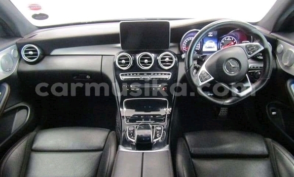 Acheter Occasion Voiture Mercedes‒Benz C–Class Gris à Bulawayo, Bulawayo Acheter Occasion Voiture Mercedes‒Benz C–Class Gris à Bulawayo, Bulawayo