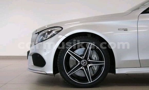 Acheter Occasion Voiture Mercedes‒Benz C–Class Gris à Bulawayo, Bulawayo Acheter Occasion Voiture Mercedes‒Benz C–Class Gris à Bulawayo, Bulawayo