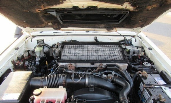 Buy Import Toyota Land Cruiser White Car in Harare in Harare Buy Import Toyota Land Cruiser White Car in Harare in Harare