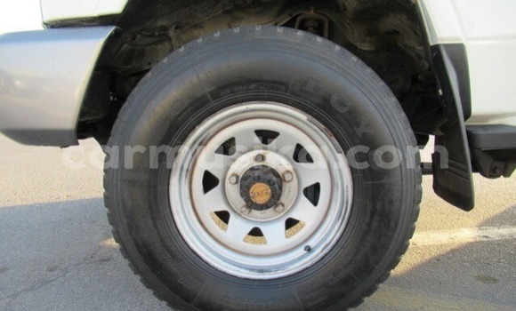 Buy Import Toyota Land Cruiser White Car in Harare in Harare Buy Import Toyota Land Cruiser White Car in Harare in Harare