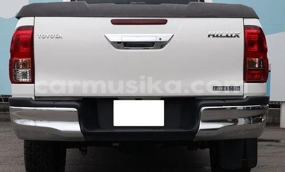 Acheter Occasion Voiture Toyota Hilux Blanc à Beitbridge, Matabeleland South Acheter Occasion Voiture Toyota Hilux Blanc à Beitbridge, Matabeleland South