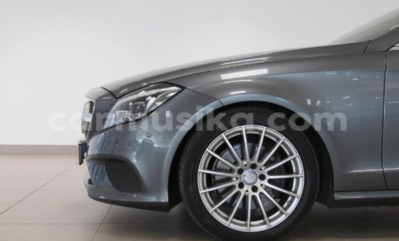 Acheter Occasion Voiture Mercedes‒Benz CLS–Class Gris à Beitbridge, Matabeleland South Acheter Occasion Voiture Mercedes‒Benz CLS–Class Gris à Beitbridge, Matabeleland South