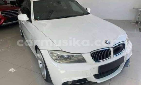 Tenga Tsaru BMW 3–Series Chena Mota in Beitbridge in Matabeleland South Tenga Tsaru BMW 3–Series Chena Mota in Beitbridge in Matabeleland South