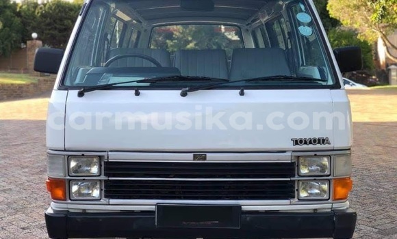 Acheter Occasion Voiture Toyota Hiace Autre à Beitbridge, Matabeleland South Acheter Occasion Voiture Toyota Hiace Autre à Beitbridge, Matabeleland South