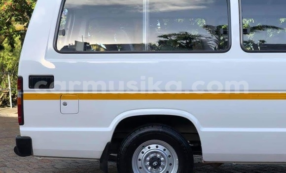 Acheter Occasion Voiture Toyota Hiace Autre à Beitbridge, Matabeleland South Acheter Occasion Voiture Toyota Hiace Autre à Beitbridge, Matabeleland South