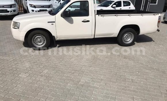 Acheter Occasion Voiture Ford Ranger Blanc à Beitbridge, Matabeleland South Acheter Occasion Voiture Ford Ranger Blanc à Beitbridge, Matabeleland South