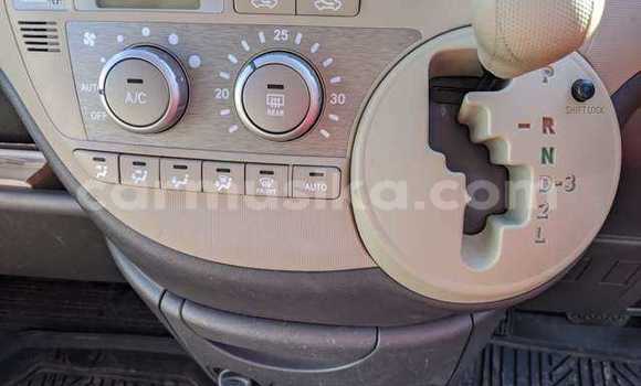 Acheter Occasion Voiture Toyota Sienta Bleu à Beitbridge, Matabeleland South Acheter Occasion Voiture Toyota Sienta Bleu à Beitbridge, Matabeleland South