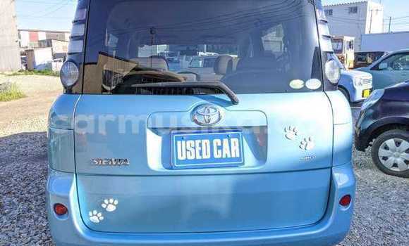 Acheter Occasion Voiture Toyota Sienta Bleu à Beitbridge, Matabeleland South Acheter Occasion Voiture Toyota Sienta Bleu à Beitbridge, Matabeleland South