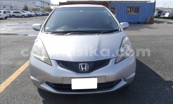 Acheter Occasion Voiture Honda Fit Gris à Beitbridge, Matabeleland South Acheter Occasion Voiture Honda Fit Gris à Beitbridge, Matabeleland South
