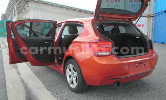 Acheter Occasion Voiture BMW 1-Series Beige à Beitbridge, Matabeleland South Acheter Occasion Voiture BMW 1-Series Beige à Beitbridge, Matabeleland South