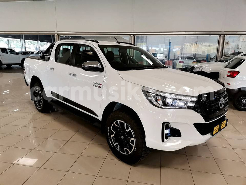 Big with watermark toyota hilux matabeleland south beitbridge 24762