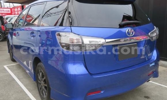 Acheter Occasion Voiture Toyota Wish Bleu à Beitbridge, Matabeleland South Acheter Occasion Voiture Toyota Wish Bleu à Beitbridge, Matabeleland South