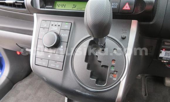 Acheter Occasion Voiture Toyota Wish Bleu à Beitbridge, Matabeleland South Acheter Occasion Voiture Toyota Wish Bleu à Beitbridge, Matabeleland South