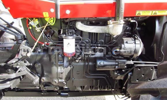 Acheter Occasion Voiture Mega Track Rouge à Beitbridge, Matabeleland South Acheter Occasion Voiture Mega Track Rouge à Beitbridge, Matabeleland South