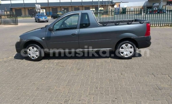 Tenga Tsaru Nissan NP 300 Nhema Mota in Beitbridge in Matabeleland South