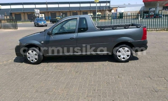 Acheter Occasion Voiture Nissan NP 300 Noir à Beitbridge, Matabeleland South Acheter Occasion Voiture Nissan NP 300 Noir à Beitbridge, Matabeleland South